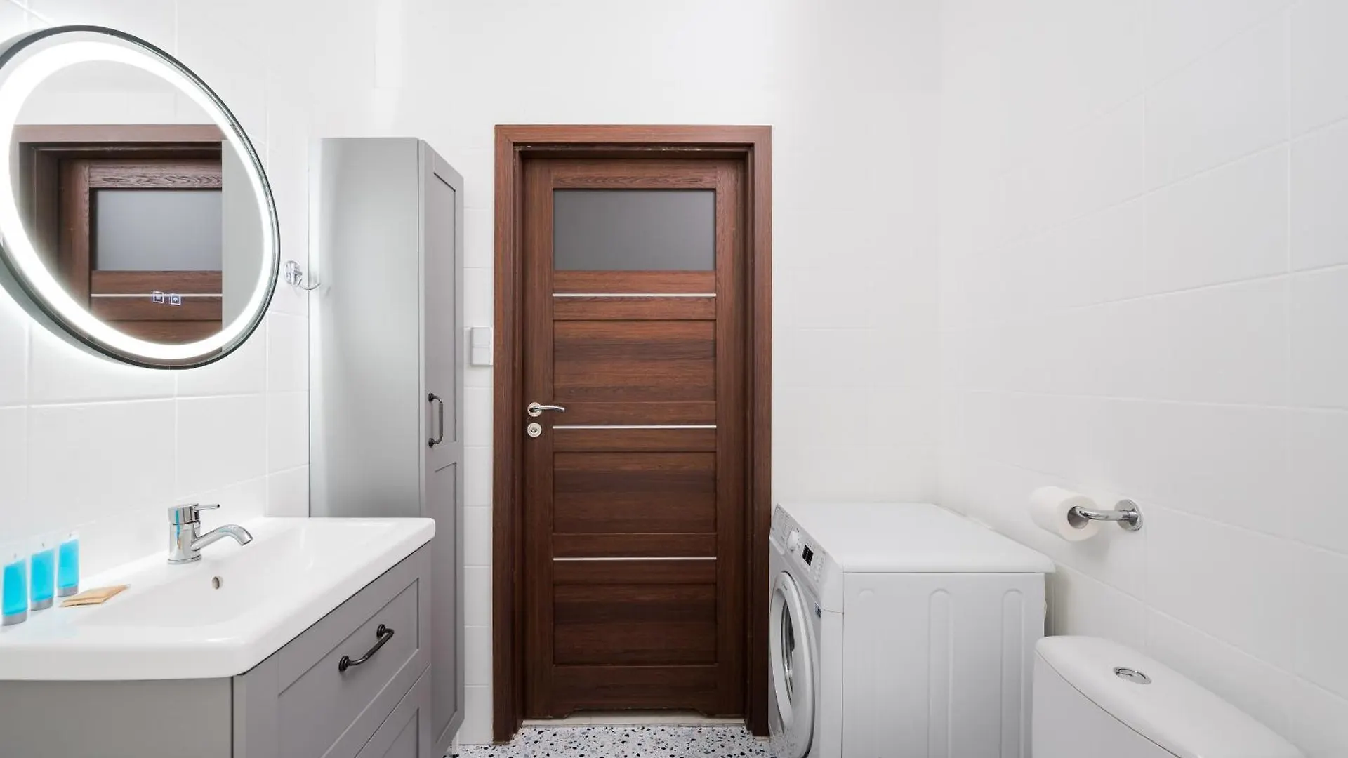 National Stadium Cozy Retreat Apartment Warsaw