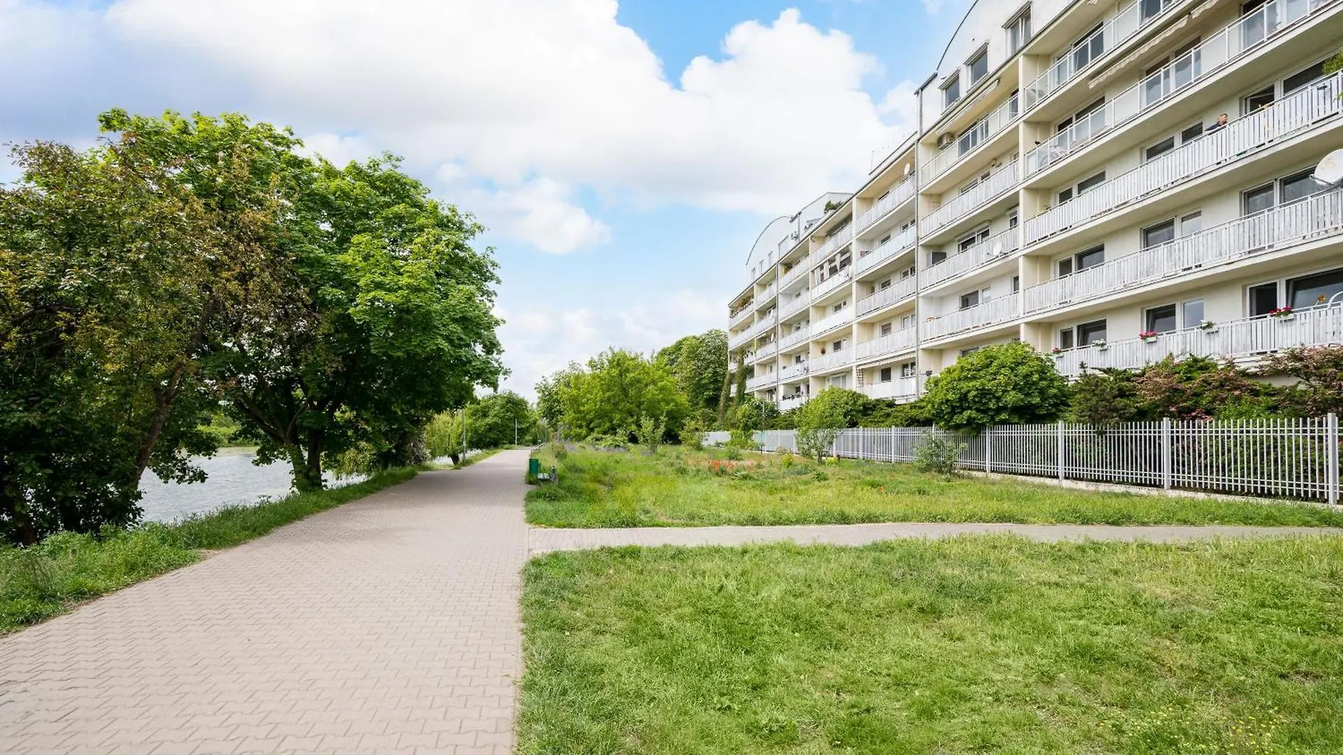 National Stadium Cozy Retreat Apartment Warsaw Poland